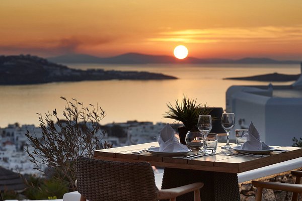 sunset-view-at-dinner