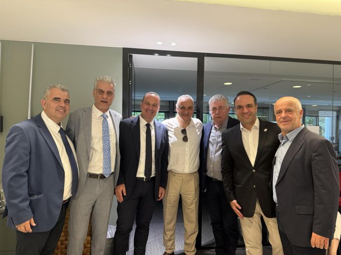 503617015_10161502705880423_1460152032985392360_n