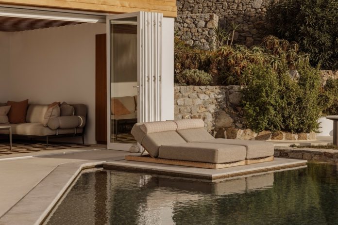 micromega_mykonos_1181-Edit_lowres-1-1280x854