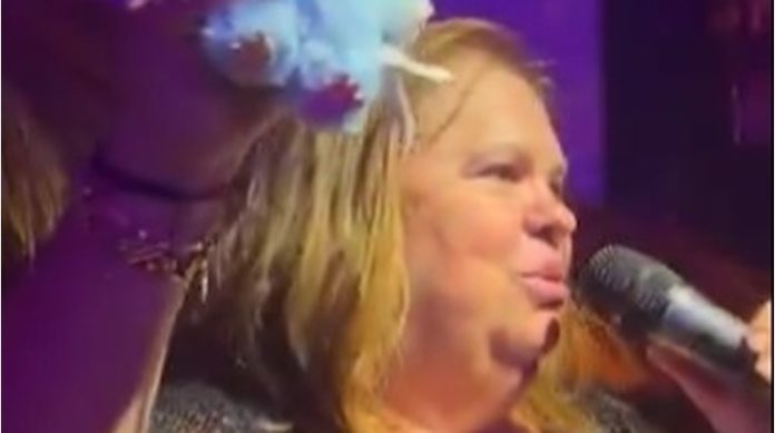 6513ac2fac1b4762b92cfa014760534a