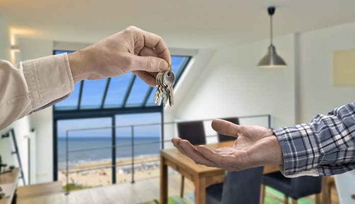 airbnb-vraxyxronia-misthosia