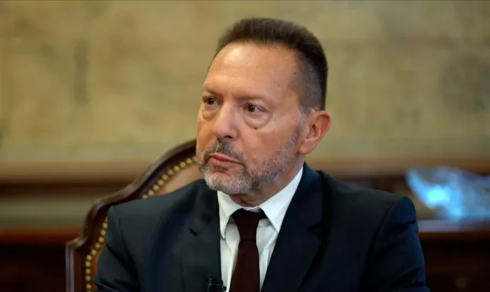 240410163332_stournaras