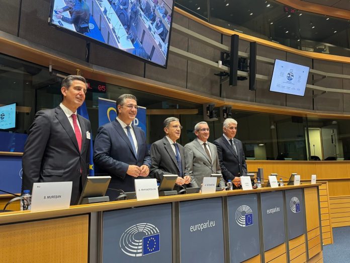 597773175_10162301091355423_5410569260218563637_n