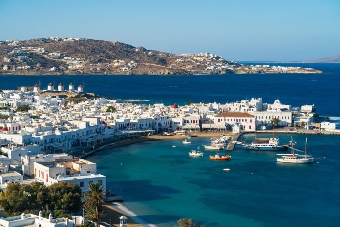 Coast,Of,Mykonos,Town.,Mykonos,Island,,Cyclades,,Greece