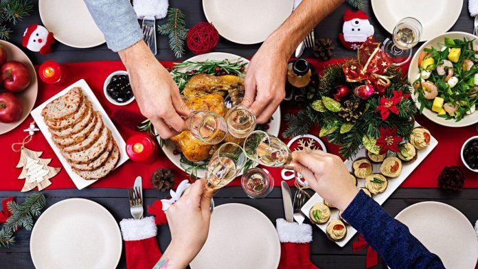 xristougenniatiko-trapezi-galopoula