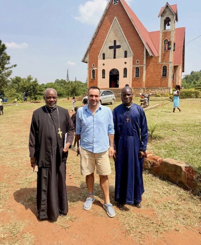 5e2a44c6-1a28-414d-9568-8cae7d5e7cf4