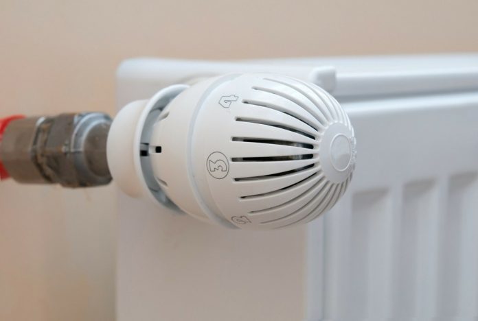 radiator-epidoma-thermansis-Free-1280x861