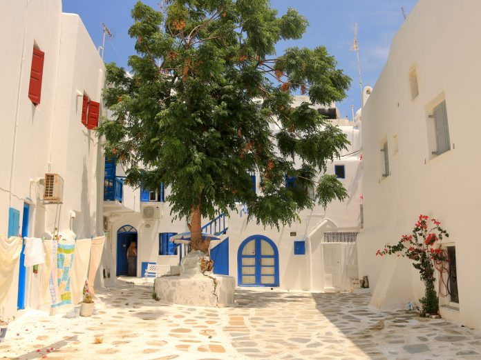 hongbin-mm3-cLBIJGM-unsplash